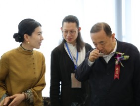 参观评审